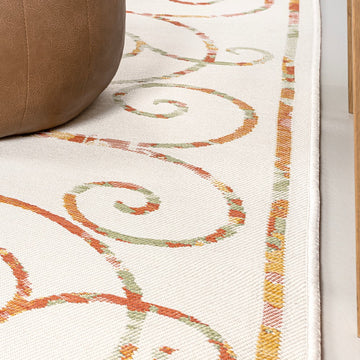 Danae Classic Cottage Filigree Scroll Reversible Machine-Washable Indoor/Outdoor Area Rug